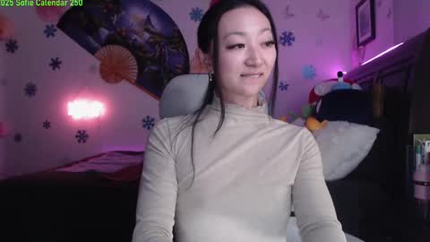 Snapshot of mysweetsofie1 chatting on 30, 12, 2024 MySweetSofie online show from 30, 12, 2024