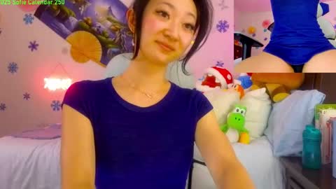 Snapshot of mysweetsofie1 chatting on 4, 2, 2025 MySweetSofie online show from 4, 2, 2025