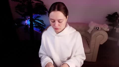 Snapshot of n0_nude chatting on 1, 10, 2025 Eva online show from 1, 10, 2025