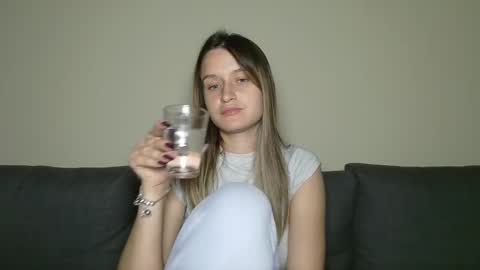 Eva online show from 12, 3, 2025