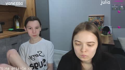 Vanessa and Julia  online show from 22, 12, 2024