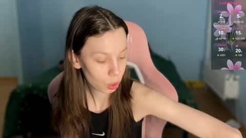 Vanessa and Julia  online show from 17, 12, 2025