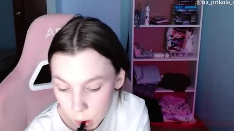 Vanessa and Julia  online show from 29, 3, 2026