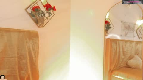naamah_b online show from 9, 5, 2026
