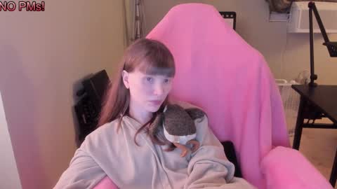 Natalie Marlo online show from 3, 10, 2025