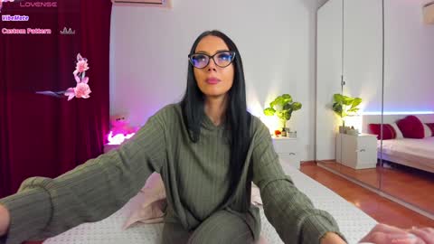 Nadia online show from 6, 12, 2024