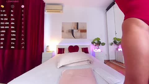 Snapshot of nadeen_ chatting on 28, 3, 2026 Nadia online show from 28, 3, 2026