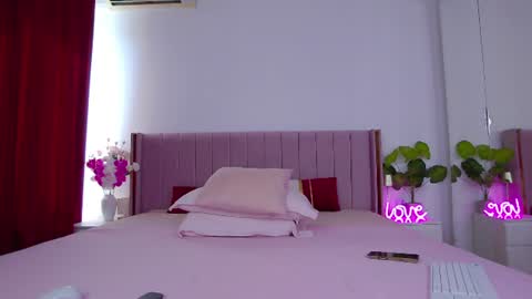 Nadia online show from 28, 6, 2026