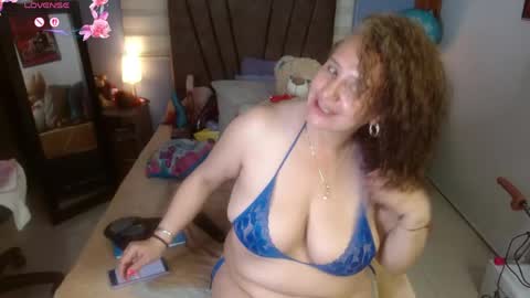 nadia_84 online show from 16, 5, 2026