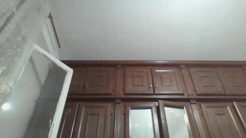 V online show from 14, 10, 2025