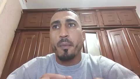 V online show from 22, 11, 2025