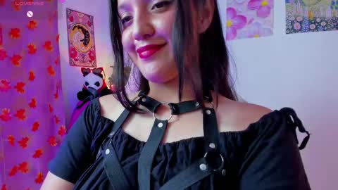 Nahara Soler online show from 8, 5, 2026