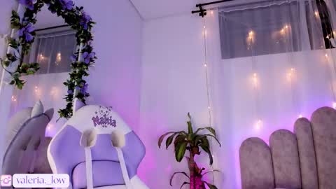 nahialov online show from 27, 2, 2026