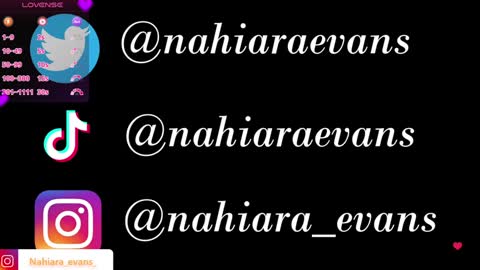 Snapshot of nahiara_evans_ chatting on 17, 12, 2024 NAHIARA EVANS online show from 17, 12, 2024