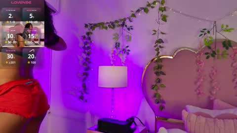 Snapshot of nahiarareina chatting on 17, 3, 2026 NahiaraReina online show from 17, 3, 2026