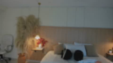 Snapshot of nahimithompson chatting on 30, 6, 2026 Nahimi online show from 30, 6, 2026