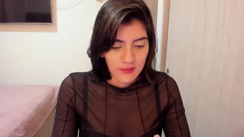 independent model online show from 15, 1, 2026