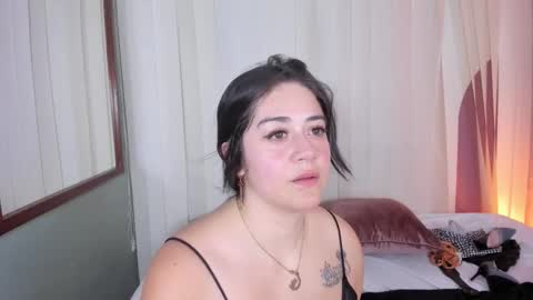 Nahomi  online show from 9, 11, 2025