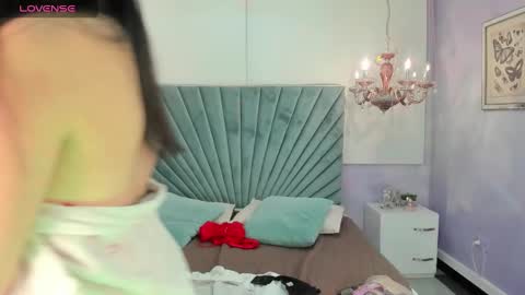 Nahomi online show from 10, 12, 2024