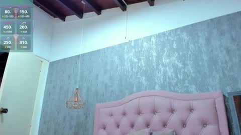   online show from 18, 12, 2025