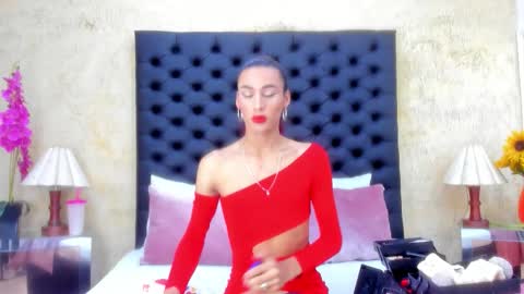 Nahomi  online show from 12, 2, 2026