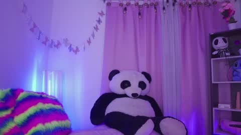 nahomy 2308 online show from 11, 5, 2026