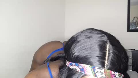 Snapshot of nahomy_smiith chatting on 4, 2, 2025 Nahomy online show from 4, 2, 2025