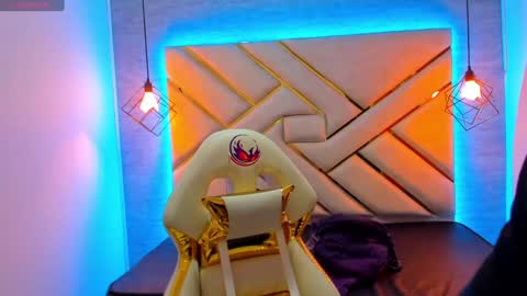    online show from 2, 2, 2025