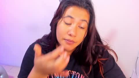    online show from 15, 2, 2025