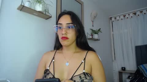 Snapshot of naia_stant chatting on 15, 1, 2025 Naia online show from 15, 1, 2025