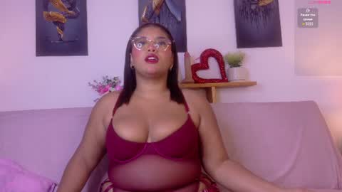 nairagold_ online show from 16, 6, 2026