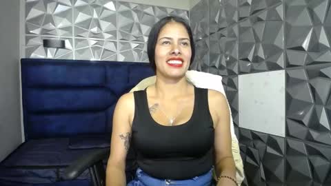 Snapshot of nairobi8 chatting on 19, 9, 2025 nairobi8 online show from 19, 9, 2025