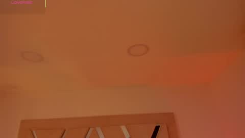 INSTAGRAM  m2221     online show from 11, 4, 2026