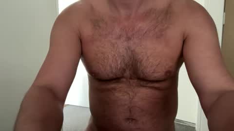 naked_dude25 online show from 4, 12, 2025