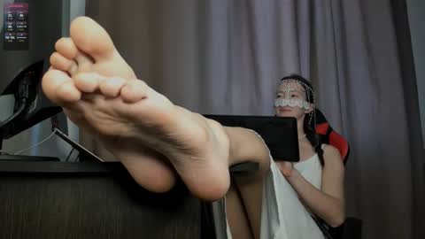 Asy no face  online show from 1, 10, 2025