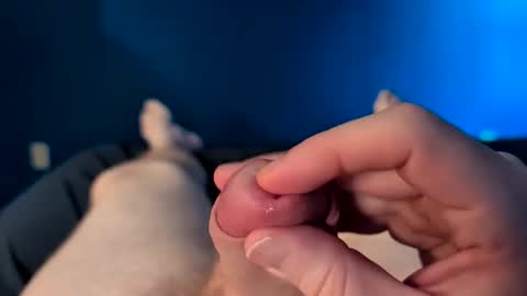 Snapshot of naked_slut86 chatting on 20, 12, 2025 Naked slut online show from 20, 12, 2025