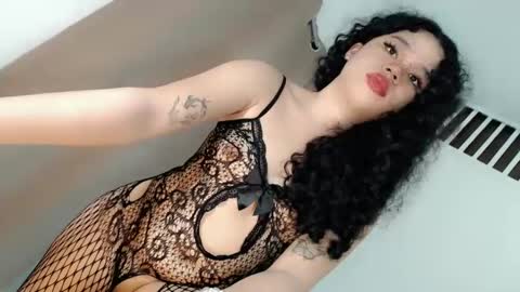 Snapshot of naked_weapon1 chatting on 15, 12, 2024 naked_weapon1 online show from 15, 12, 2024