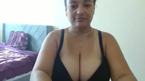 Snapshot of nala_thickk chatting on 12, 12, 2024 Nala Thickk online show from 12, 12, 2024