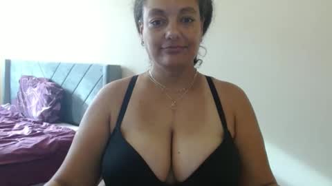 Snapshot of nala_thickk chatting on 15, 12, 2024 Nala Thickk online show from 15, 12, 2024