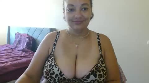 Snapshot of nala_thickk chatting on 17, 12, 2024 Nala Thickk online show from 17, 12, 2024