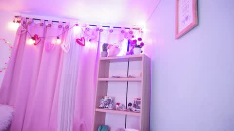 Snapshot of nalia_adams chatting on 22, 9, 2025 Nalia Adams online show from 22, 9, 2025