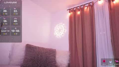 Snapshot of nalia_adams chatting on 1, 10, 2025 Nalia Adams online show from 1, 10, 2025