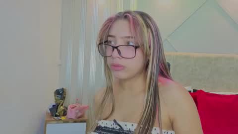 Snapshot of nami_sweet_ chatting on 3, 10, 2025 nami_sweet_ online show from 3, 10, 2025