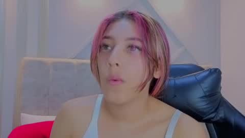 Snapshot of nami_sweet_ chatting on 12, 10, 2025 nami_sweet_ online show from 12, 10, 2025