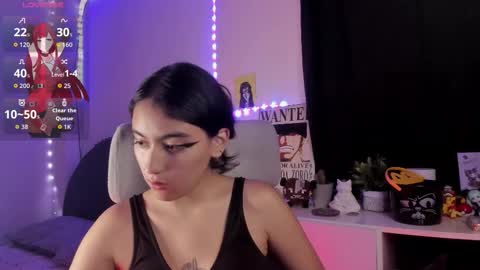 nami_white online show from 23, 10, 2025