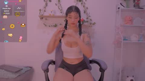 N A M I    -   OF  namibergmant online show from 5, 11, 2025