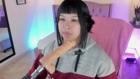 namiko_park online show from 11, 1, 2025