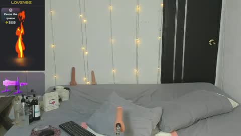 Snapshot of namir__ chatting on 9, 10, 2025 Namir  online show from 9, 10, 2025