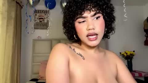 NamiThompson online show from 1, 10, 2025