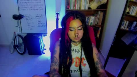 nana_cirkus online show from 10, 2, 2025